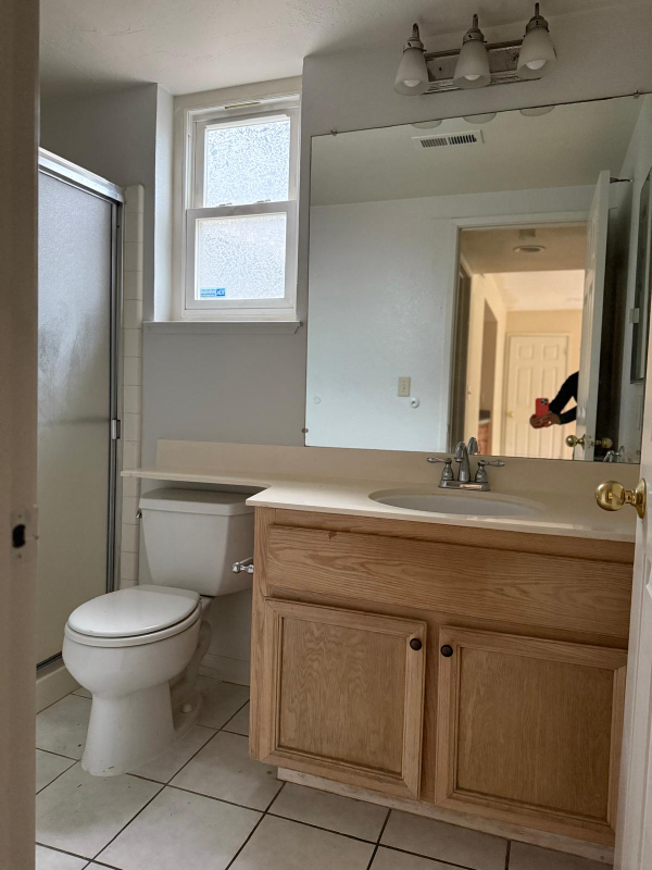 2990 Reece Way #B - Photo 4 of 5