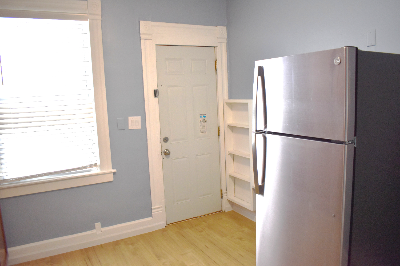 6011 37th Avenue - Photo 7 of 20