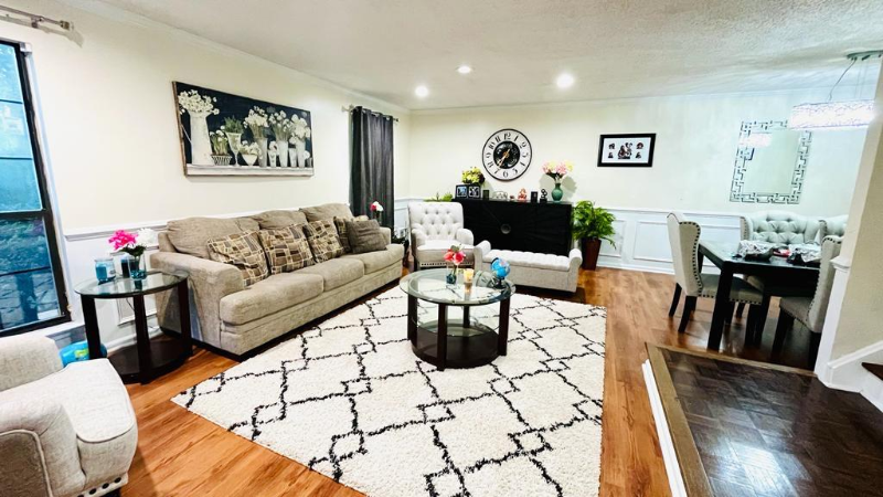 3906 Cricket Circle - Photo 3 of 9