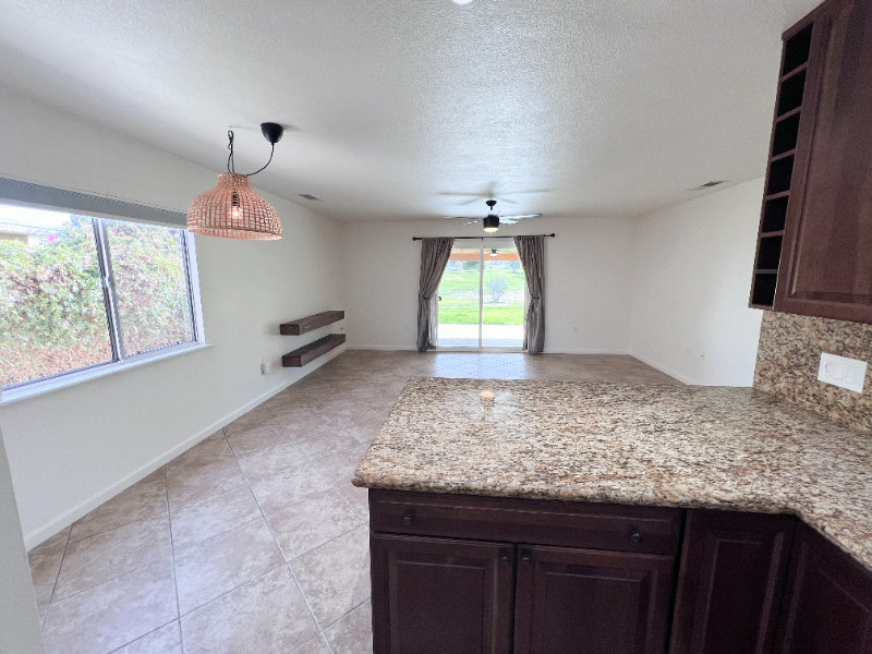 77215 Minnesota Avenue - Photo 4 of 14