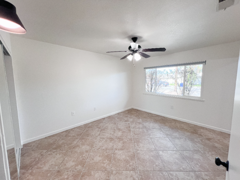 77215 Minnesota Avenue - Photo 6 of 14