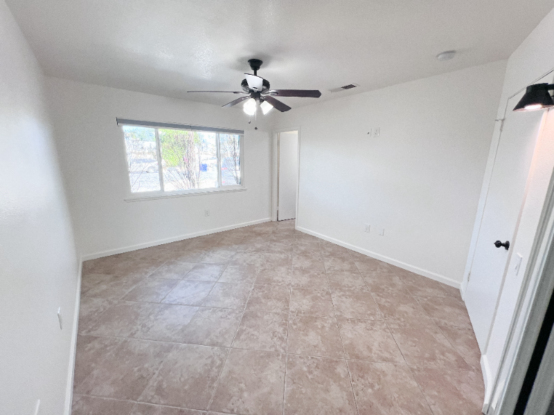 77215 Minnesota Avenue - Photo 7 of 14