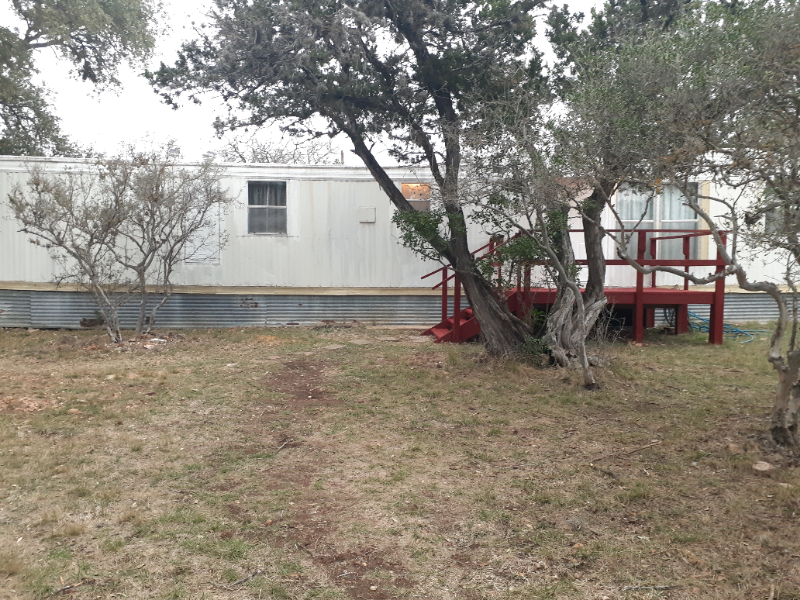 100 30th Street West - Photo 2 of 16