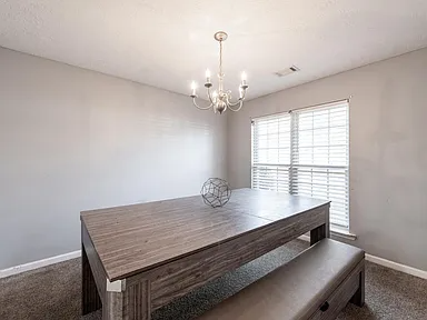 1473 Oxpens Rd - Photo 5 of 20