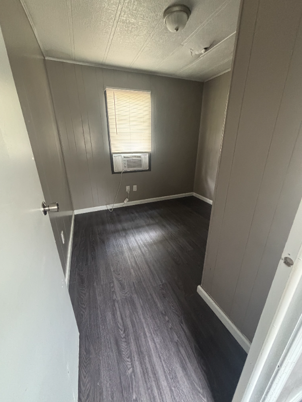 2841 Mark Circle - Photo 3 of 9