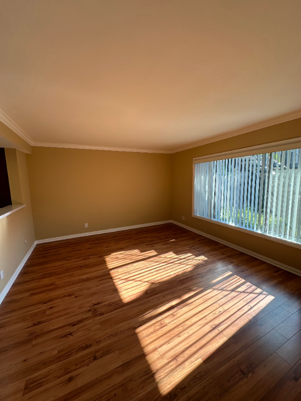 338 Arroyo Drive #B - Photo 3 of 14