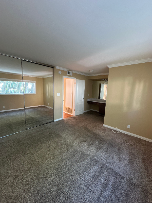 338 Arroyo Drive #B - Photo 6 of 14