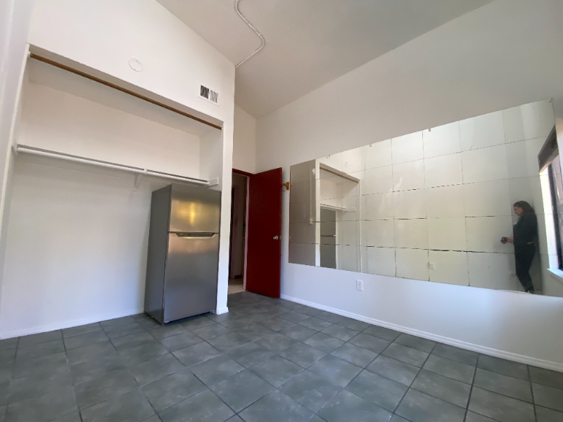 1 North Highland Avenue - Photo 3 of 11