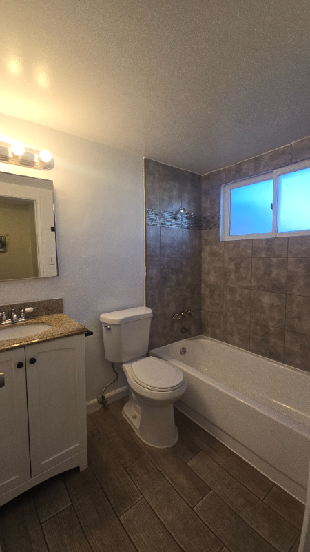 720 North Marengo Avenue #5 - Photo 5 of 7