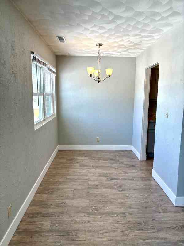 4026 N Illinois Ave #10 - Photo 3 of 16