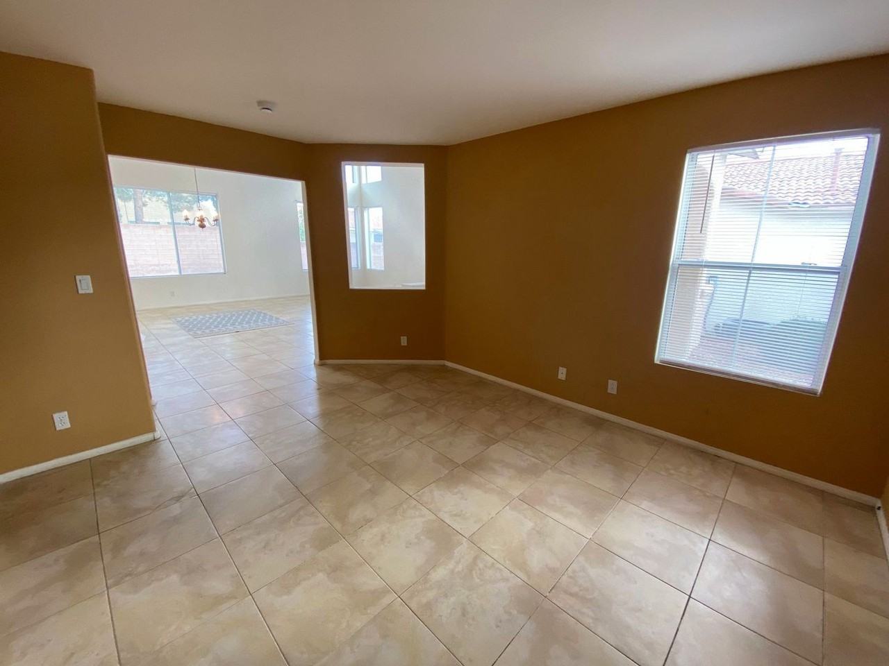 6424 Indian Peak Court - Photo 5 of 9
