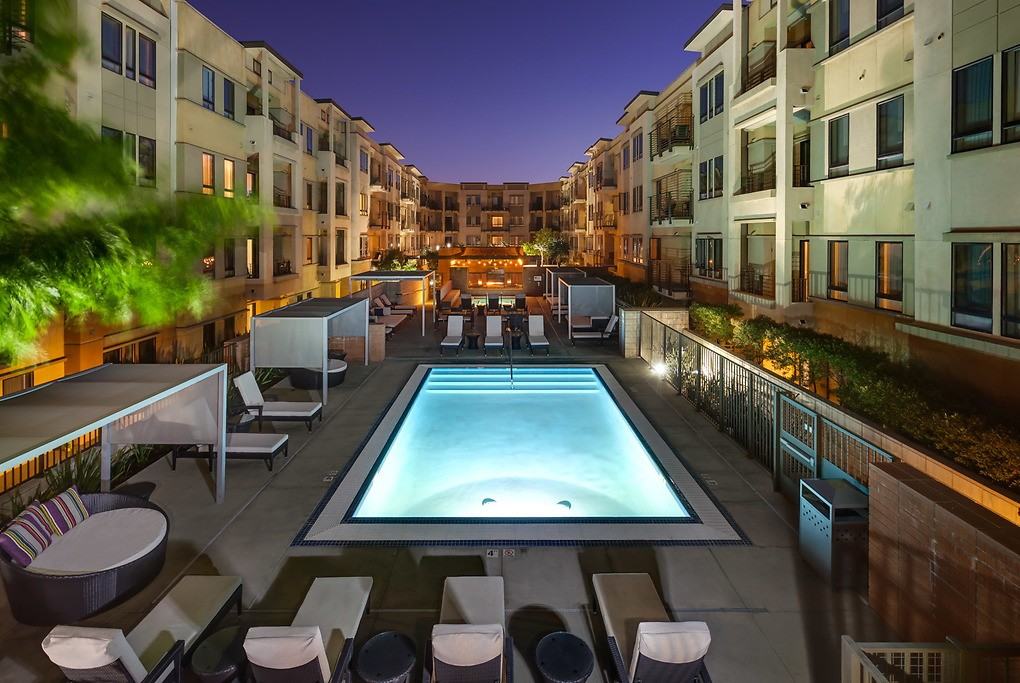 5600 Wilshire - Photo 2 of 50