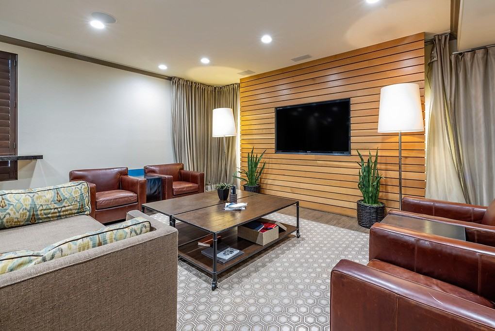 Aqua at Marina del Rey - Photo 7 of 50