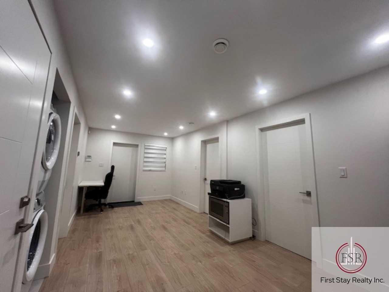 927 Chestnut Street - Photo 4 of 8