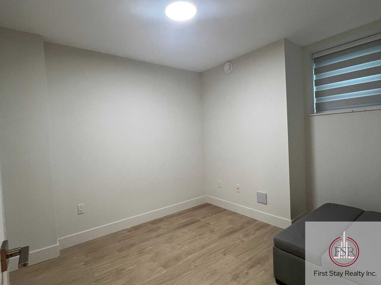 927 Chestnut Street - Photo 7 of 8