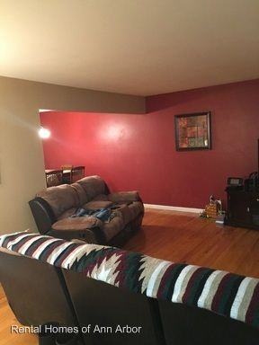 1619 Dicken Dr - Photo 3 of 9