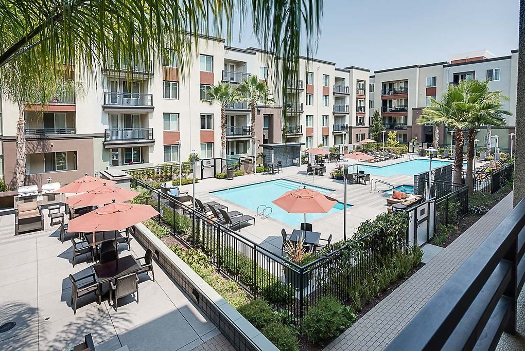 Lawrence Station - Photo 2 of 50