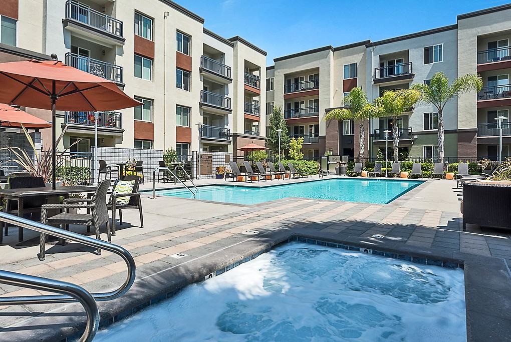 Lawrence Station - Photo 4 of 50