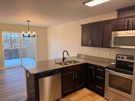 featured image of 3936 Lakehurst Cir #A