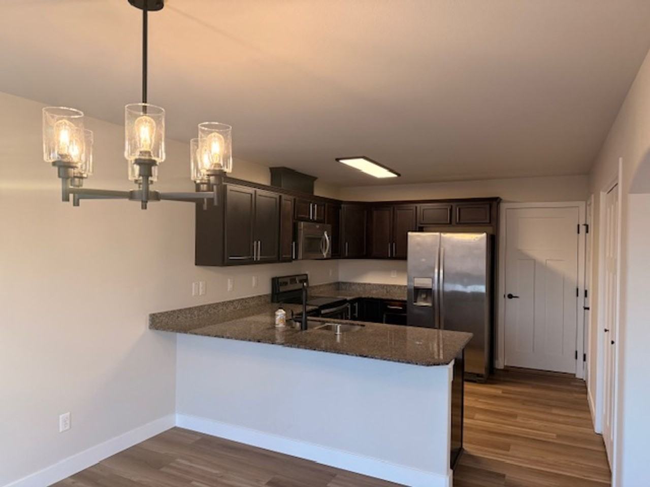 3936 Lakehurst Cir #A - Photo 2 of 24