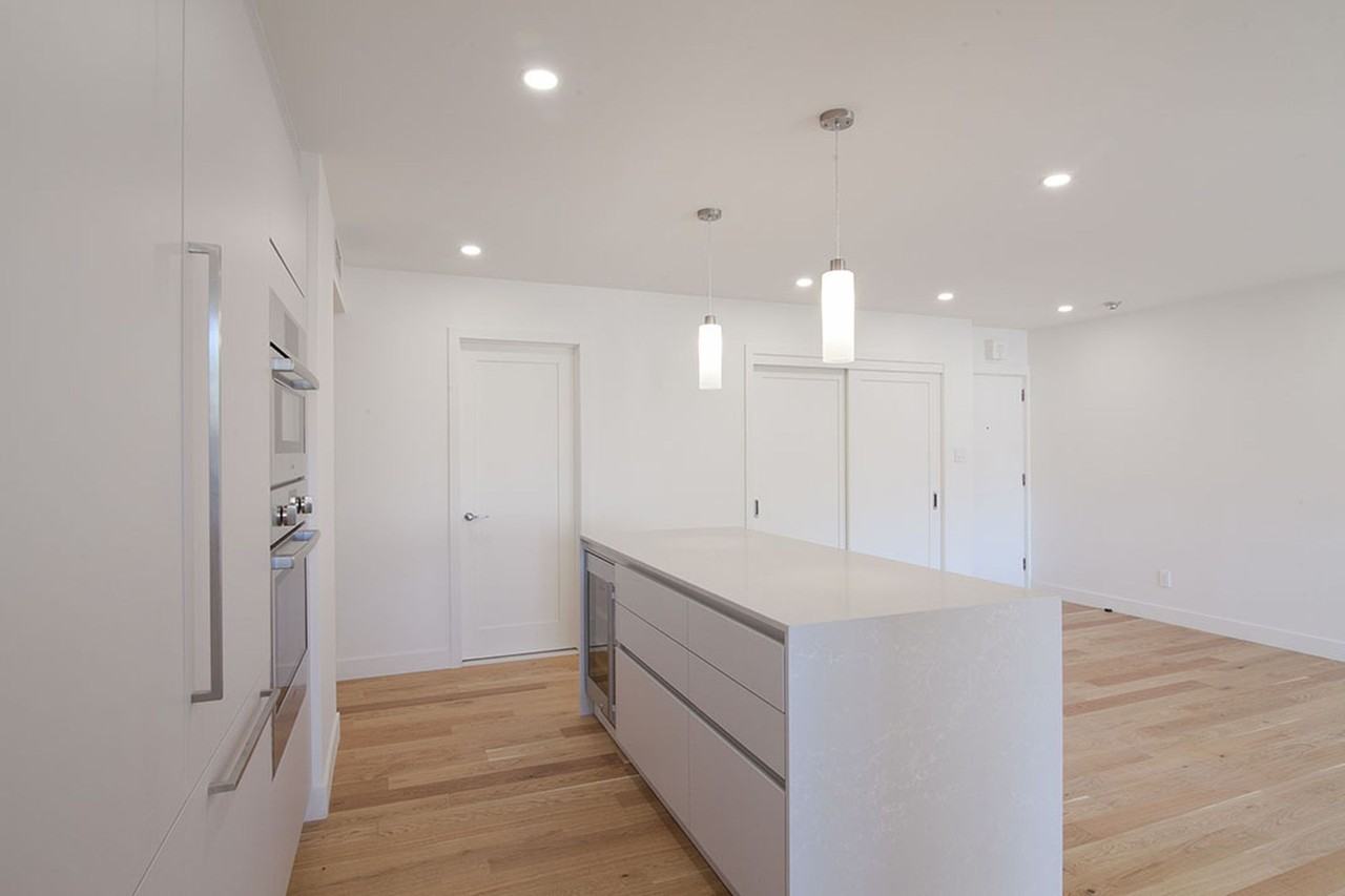 Regency - Photo 6 of 50