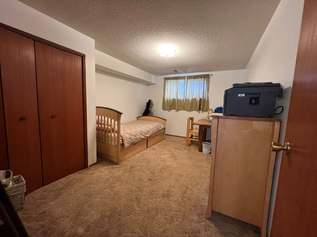 2334 Bowness Road Northwest - Photo 3 of 13