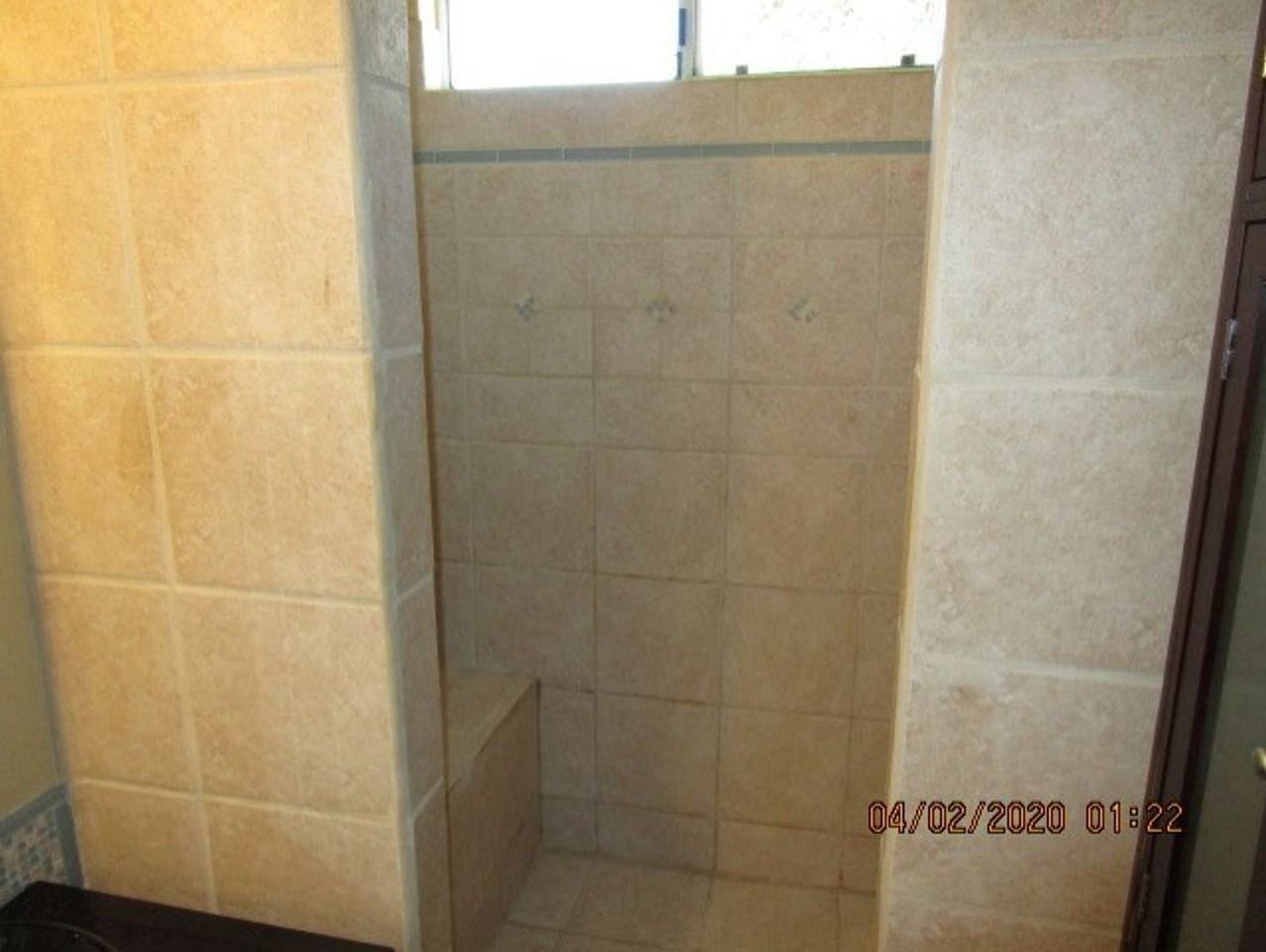 318 Ridgecrest Circle - Photo 2 of 11