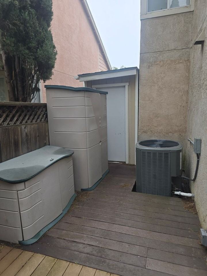 318 Ridgecrest Circle - Photo 7 of 11