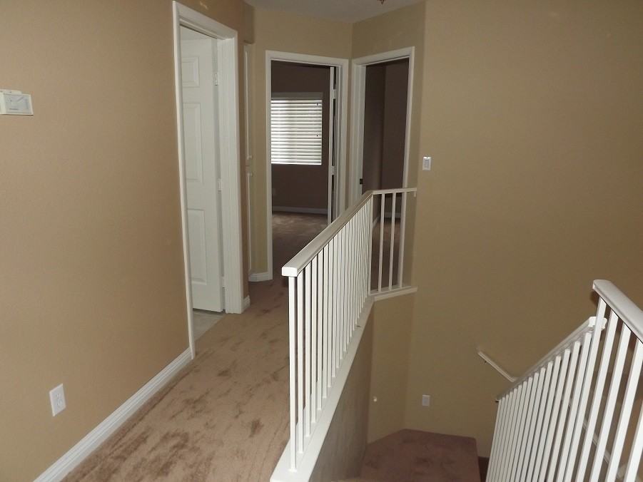 215 Camelback Ridge Avenue - Photo 5 of 21