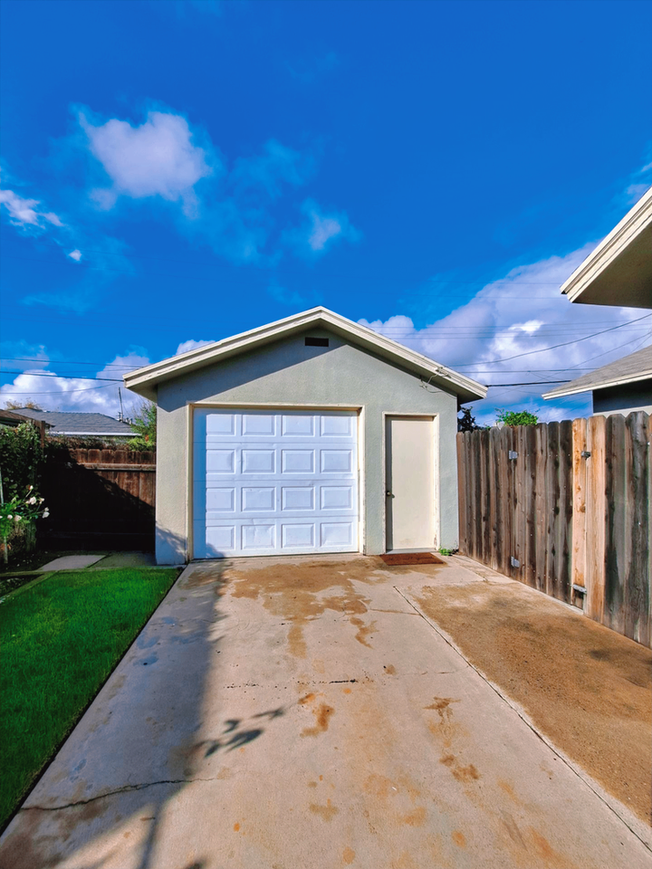 2013 Norris Drive West - Photo 6 of 27