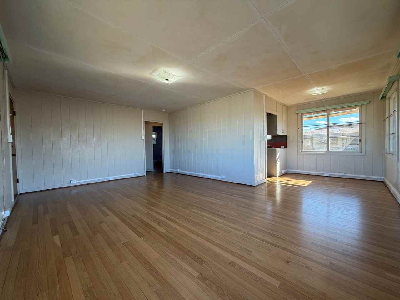 1321 Hookano Street - Photo 2 of 10