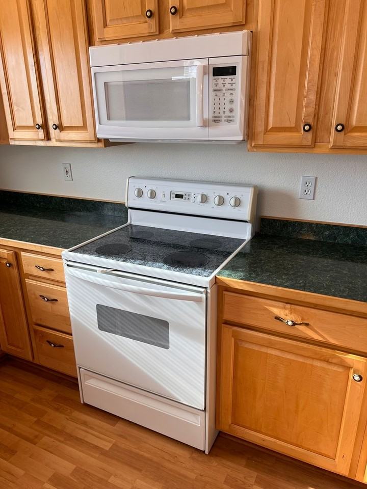 1606 Lou Court - Photo 7 of 35