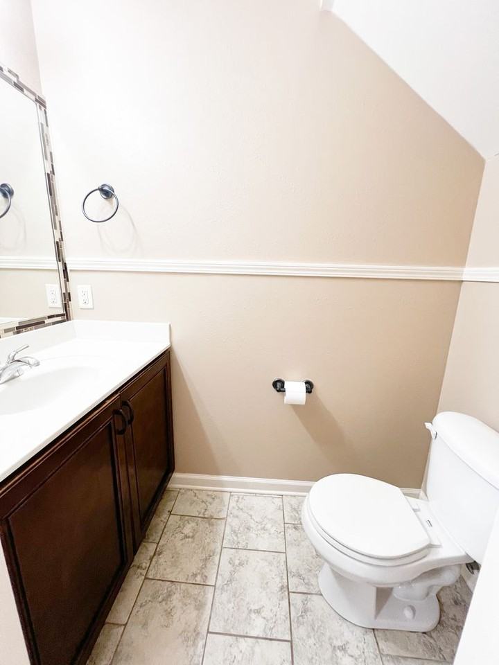 2272 Mccormick Lane - Photo 7 of 11