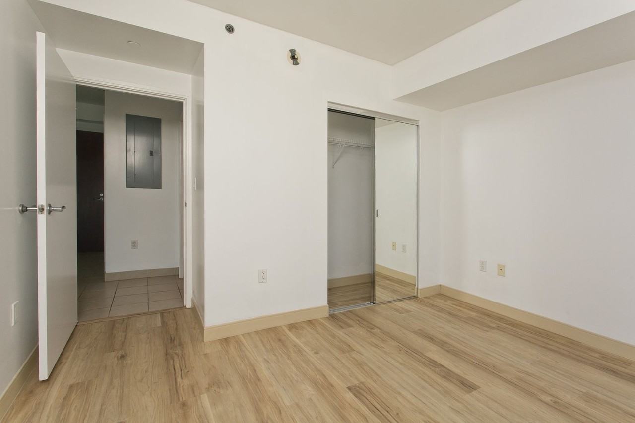 909 Kapiolani Boulevard #2408 - Photo 2 of 20