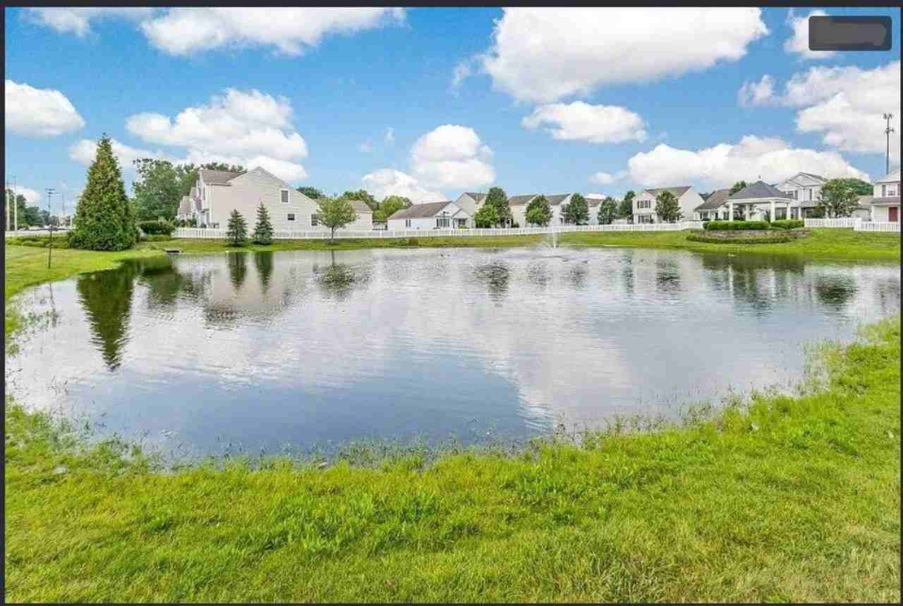 7107 Reynolds Crossing Drive - Photo 5 of 23