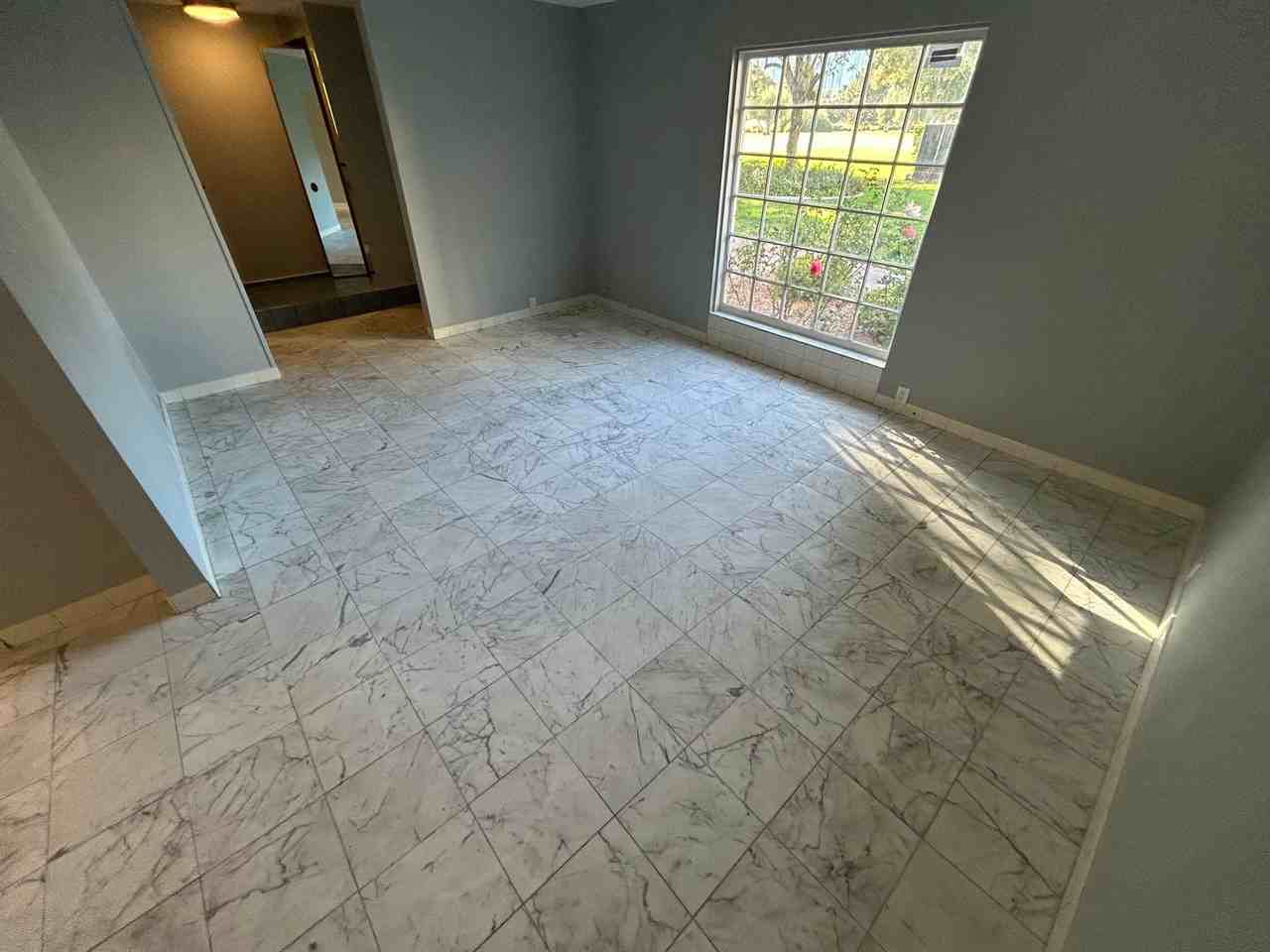 596 Tam O Shanter - Photo 5 of 29