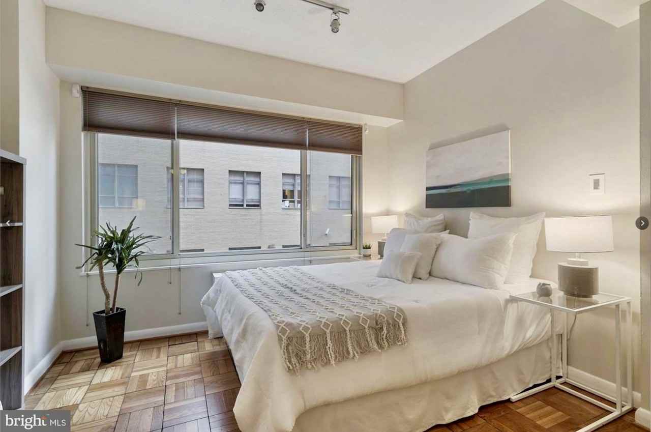 1727 Massachusetts Avenue Northwest - Photo 6 of 20