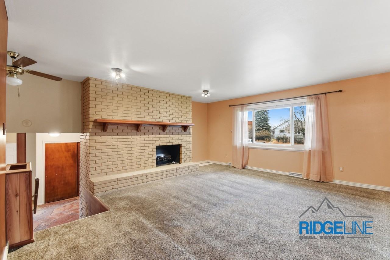 1518 11th Avenue South - Photo 3 of 20