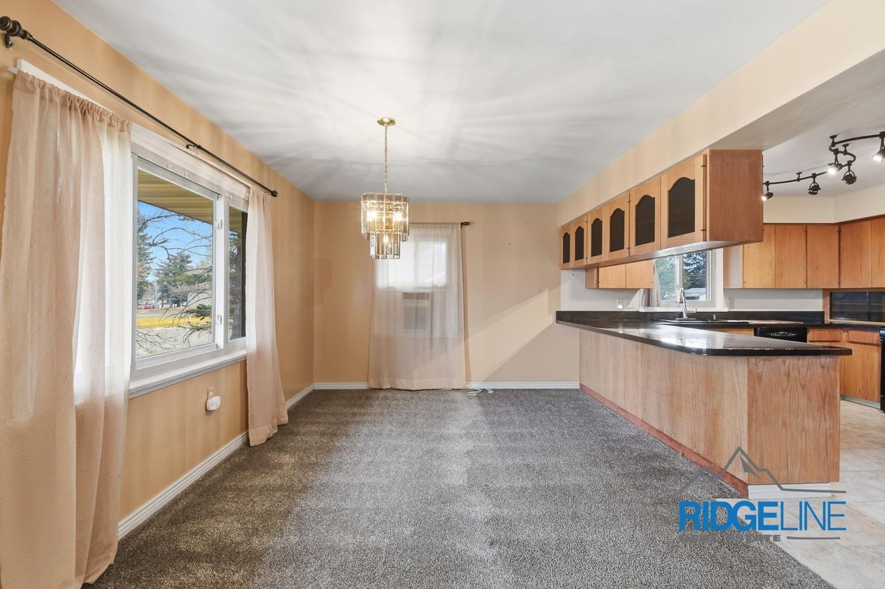 1518 11th Avenue South - Photo 4 of 20