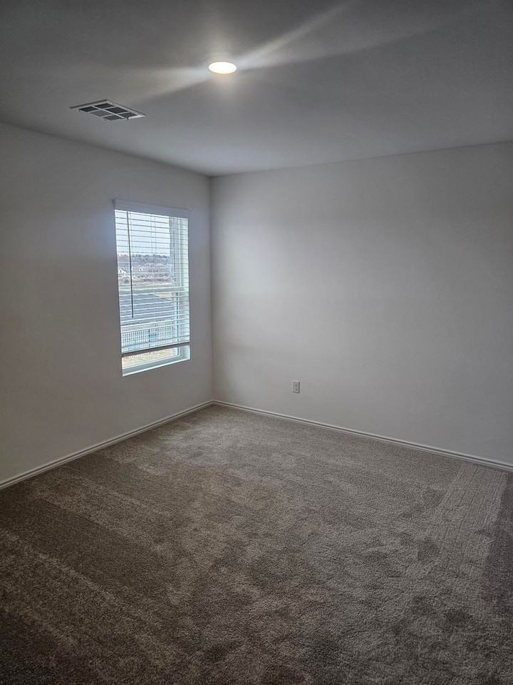 1824 Rock Elm Drive - Photo 6 of 15