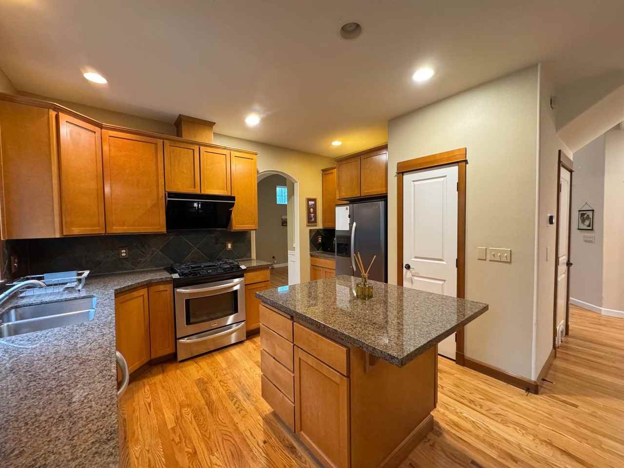 21310 73rd Dr Se - Photo 3 of 30