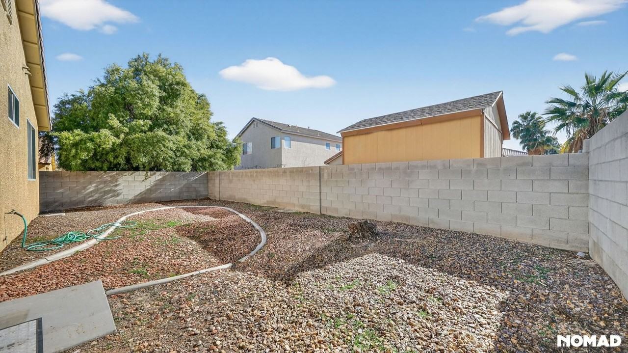 1903 Giant Pine Avenue - Photo 4 of 37