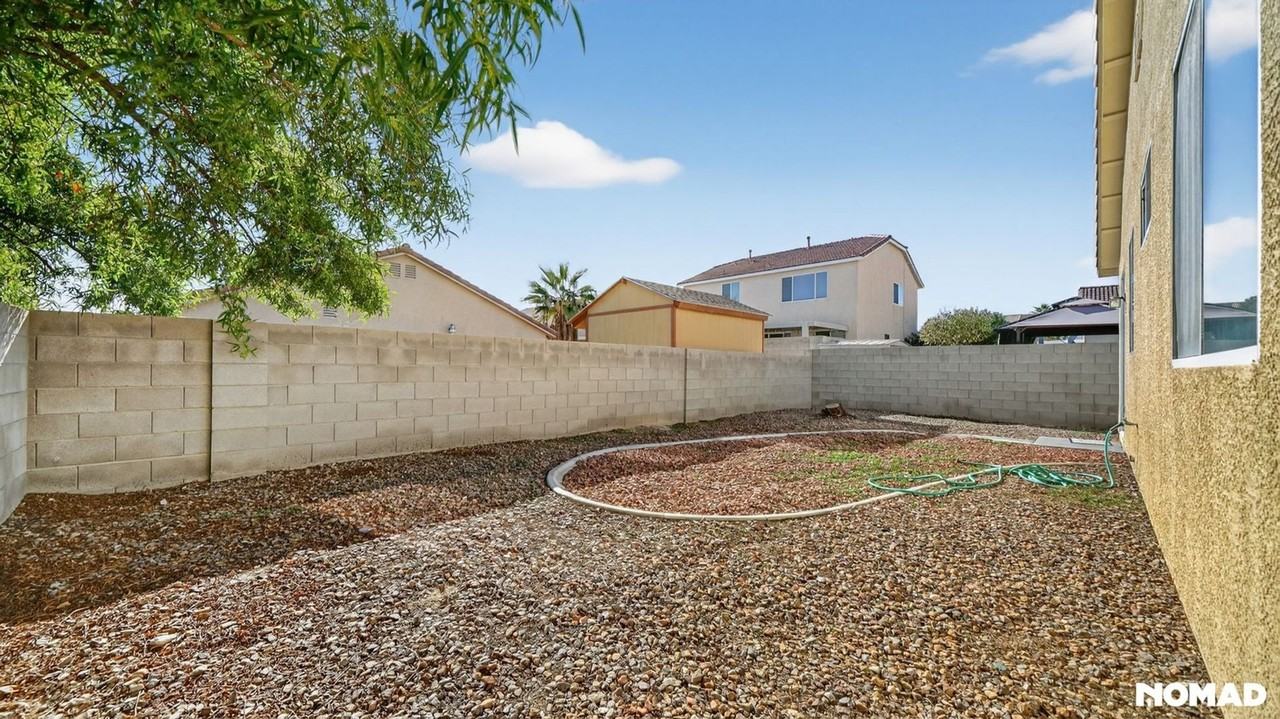 1903 Giant Pine Avenue - Photo 5 of 37