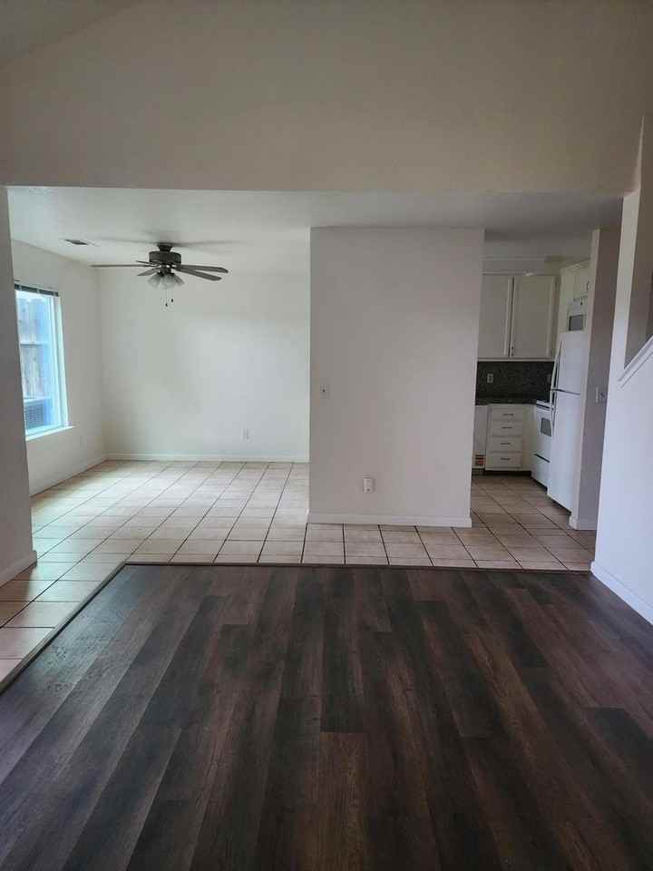 1953 Glen Ridge Dr - Photo 6 of 36