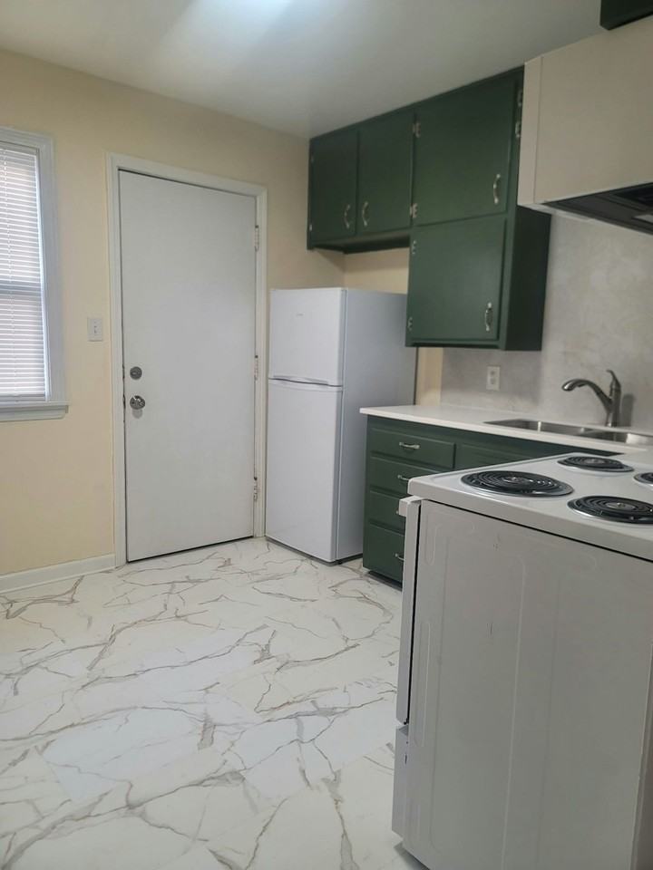 5733 East Skinner Street - Photo 7 of 11