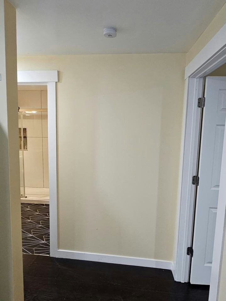 1004 Southwest 116th Street, Unit C - Photo 5 of 7