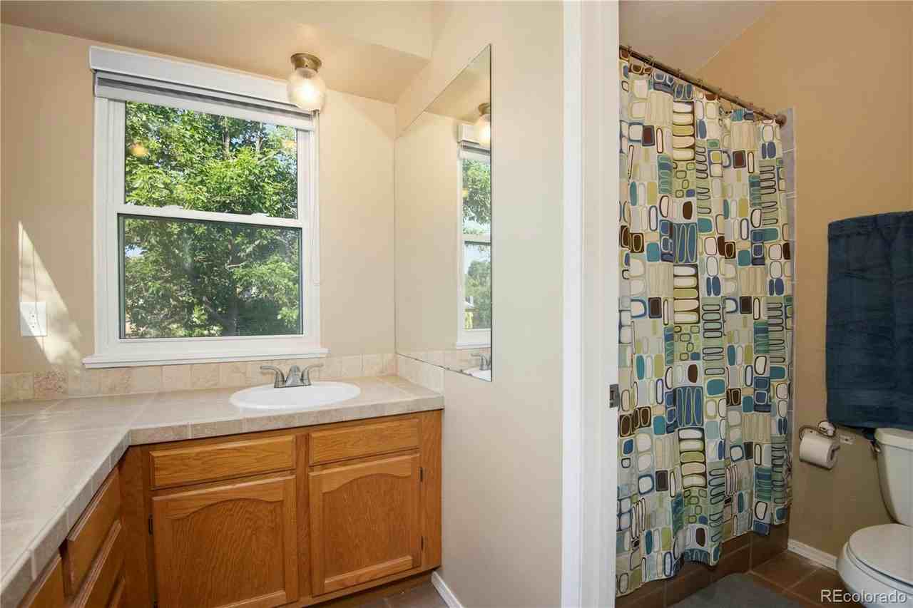 10548 Kipling Place - Photo 6 of 17