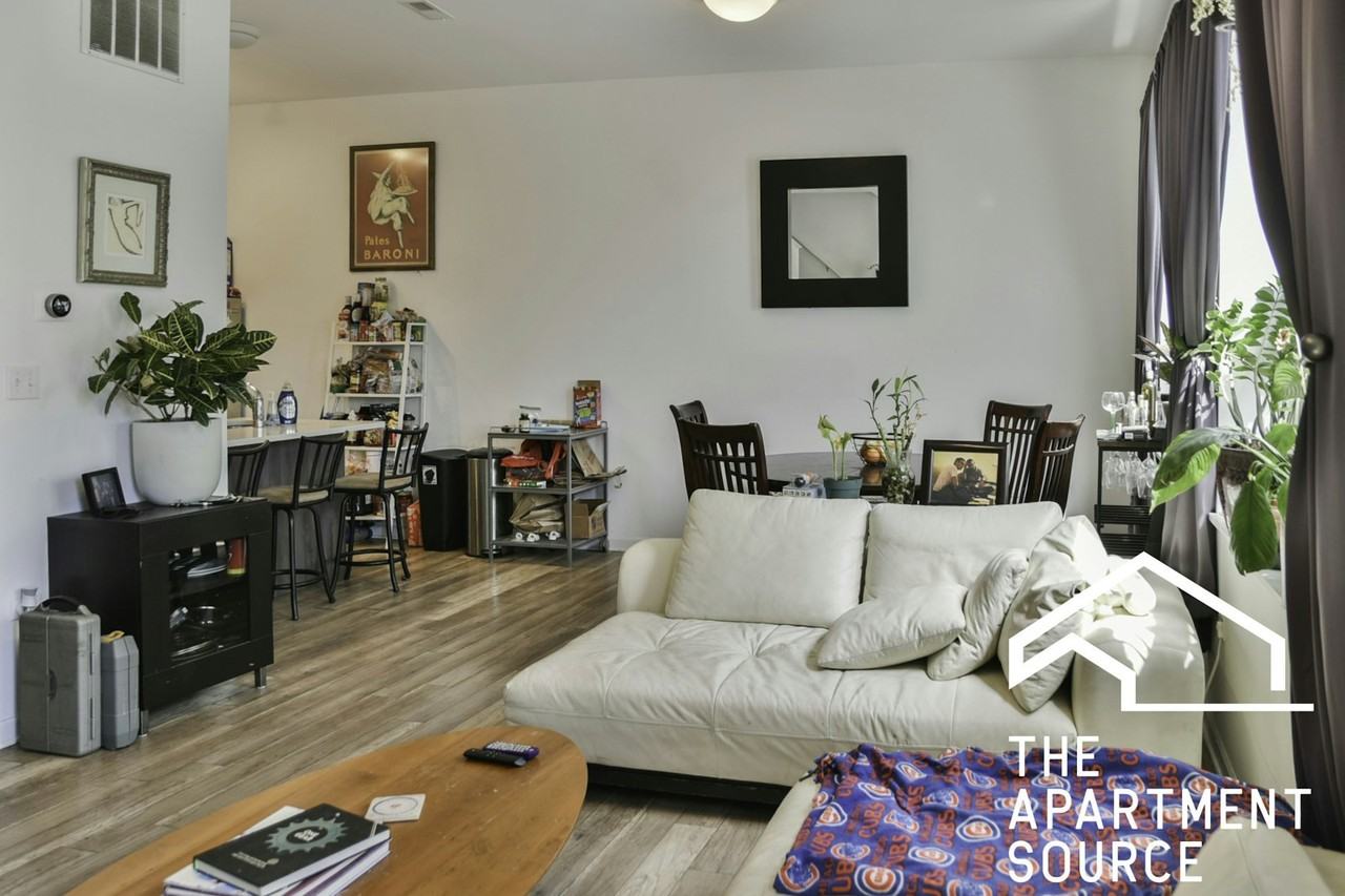 2700 W North Ave, Unit 203 - Photo 3 of 18