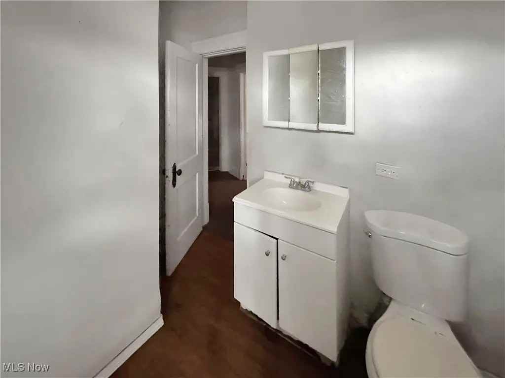 14809 Darwin Avenue - Photo 4 of 5