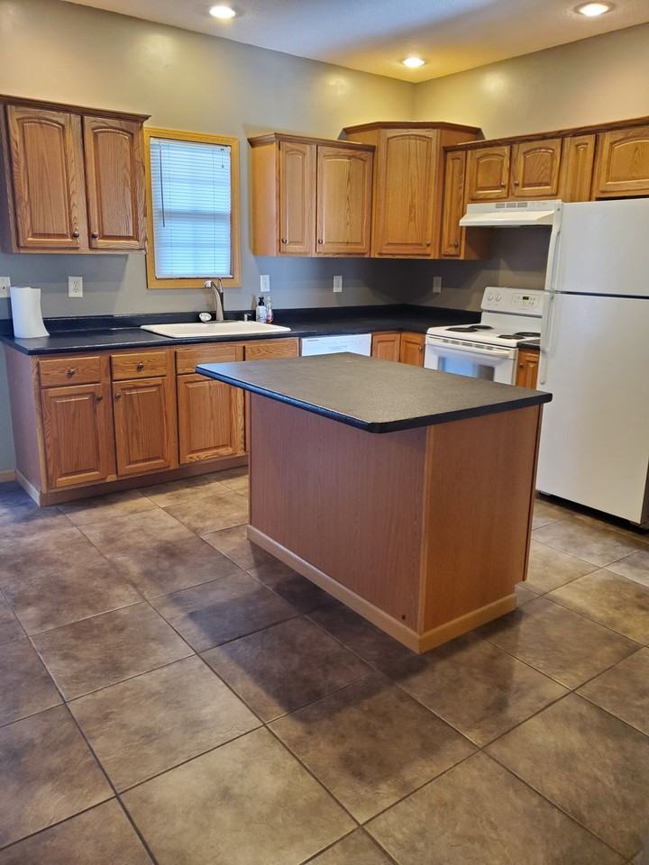 2923 Lilly Drive #0 - Photo 2 of 3